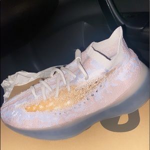 Adidas Sneakers